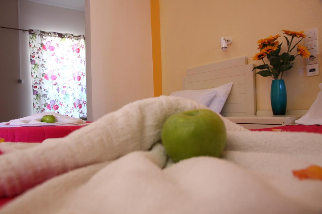 Triton Hotel Malia  Ngoại thất bức ảnh